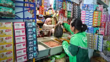 DPR RI Sebut Warung Madura Dianaktirikan soal Perlindungan Konsumen