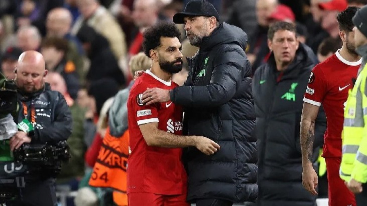 Liga Inggris: Liverpool Gagal Menang, Klopp dan Salah Berdebat di Pinggir Lapangan
            - galeri foto