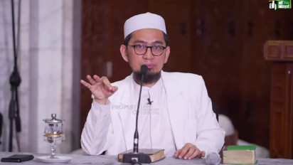 Anak Sudah Dewasa Tapi Baru Aqiqah Sekara, Memangnya Boleh? Ternyata Ustaz Adi Hidayat Bilang Ada Batasnya, Saat…