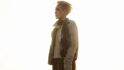 Lay Zhang Rilis MV Psychic, Perlihatkan Latar Pemandangan Menawan Dubai