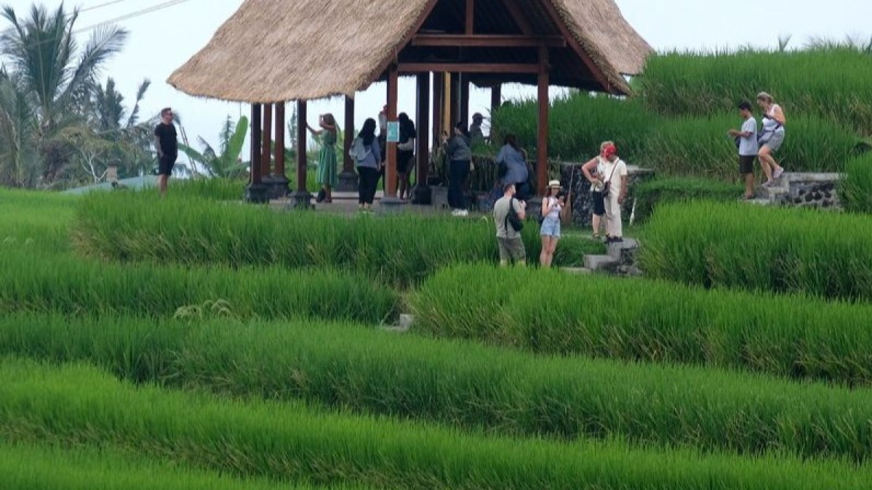 12.000 Personel Gabungan Amankan Kegiatan WWF di Bali
            - galeri foto