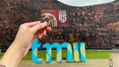 Jelajahi Jakarta, Bank DKI Kenalkan Jakarta Tourist Pass Kepada Tim Bola Voli Red Sparks