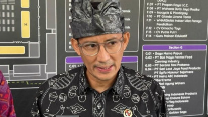 Sandiaga Uno Sindir Poster Nobar Timnas Indonesia U-23 Penuh Foto Pejabat? Menparekraf Beri Candaan Begini