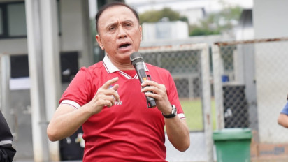 Kecewa Laga Timnas Indonesia vs Uzbekistan di Piala Asia U-23 Dipimpin Wasit Kontroversial, Iwan Bule Meradang: Pulang Lewat Mana, Sit?
