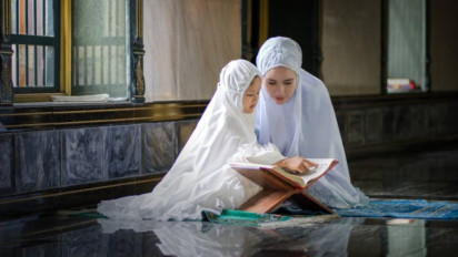 Bacaan Al-Qur'an Surat An-Nahl Ayat 96-100 Lengkap Tulisan Arab, Latin, dan Artinya