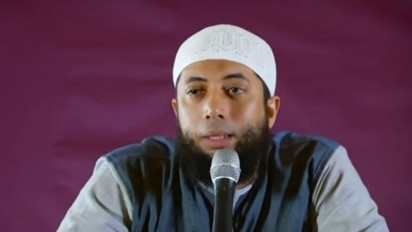 Sedekah ke Orang Ini Bisa Jadi Kunci Bertambahnya Rezeki, Ustaz Khalid Basalamah Ceritakan Kisah Seorang Sahabat yang Beri Makanan ke Orang...