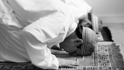 Bukan Jam 8, Ternyata Kata Ustaz Adi Hidayat Potensi Kemudahan Rezeki Ada di Akhir Dhuha: Lakukan Hingga 8 Rakaat