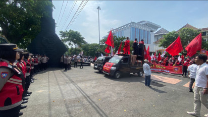 Aksi May Day di Depan Kantor Gubernur Jateng, Ribuan Personel Polisi Disiagakan