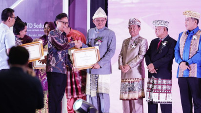 3 Tahun Pimpin OKUT Kemiskinan Ekstrem 0 Persen, Kembalinya Adipura Dan Puluhan Penghargaan Diraih