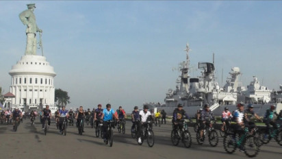 1500 Prajurit dan Masyarakat Umum Gowes Bareng, Peringati Hari Pendidikan TNI AL
