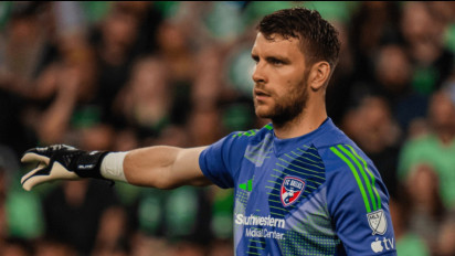 Maarten Paes dan Cryus Margono Resmi Menjadi WNI, Begini Reaksi Kiper Persebaya