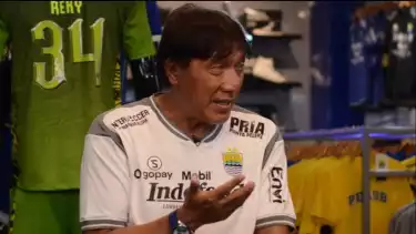 Legenda Persib Bandung Robby Darwis