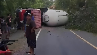 Sopir Tangki Diduga Mabuk Tabrak Sepeda Motor di Bojonegoro, Sekeluarga Tewas