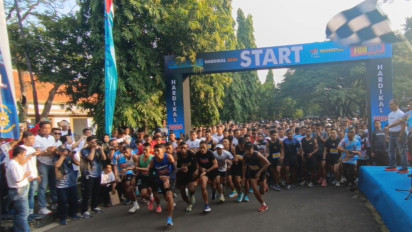 Ribuan Prajurit TNI, Polri dan Warga Surabaya Lari Susuri Markas Kodiklatal Surabaya