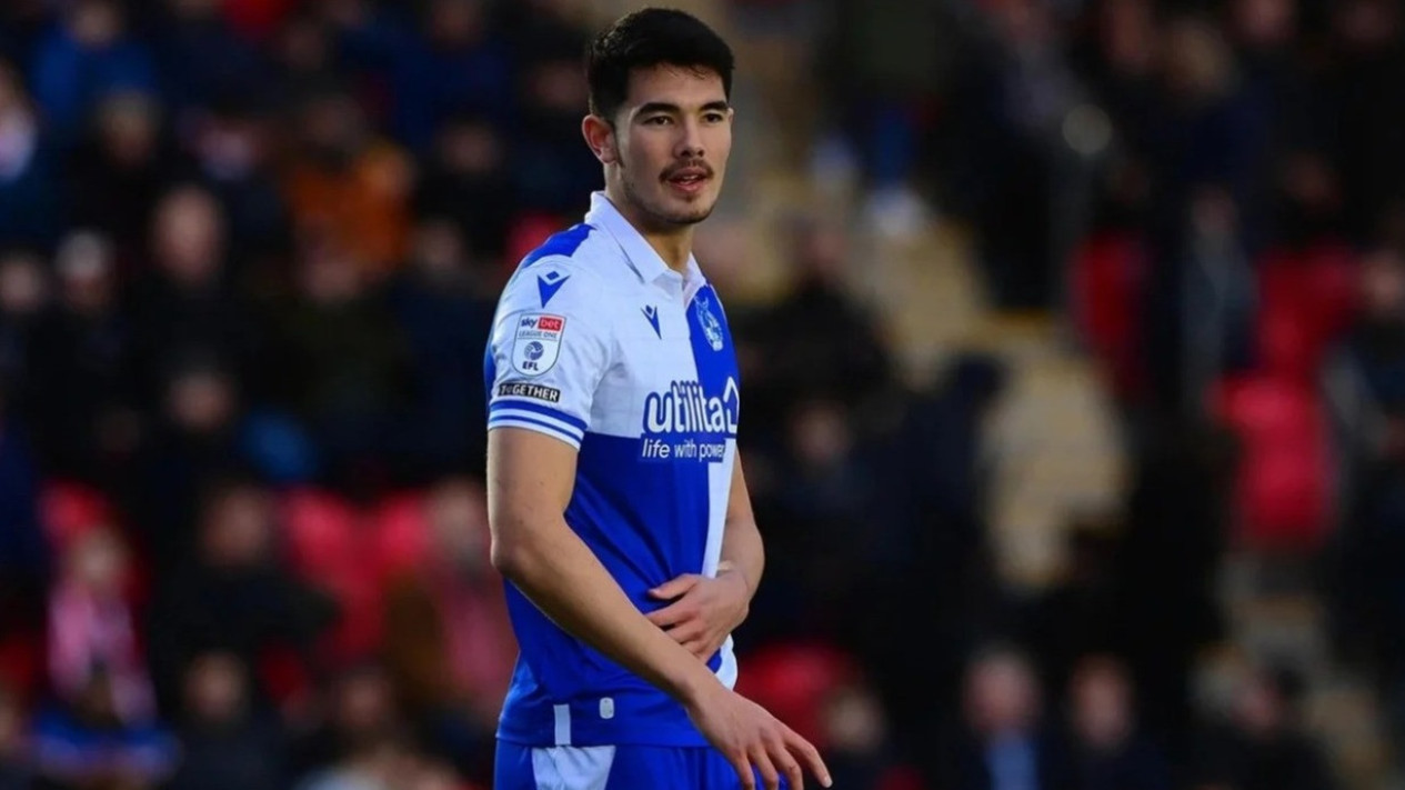 Wanti-wanti Pelatih Ipswich Town Usai Elkan Baggott cs Promosi, Bek Timnas Indonesia Harus Lakukan Ini Jika Ingin Main di Premier League
            - galeri foto