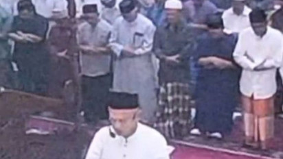 Dewan Hakim MTQ Sulsel Meninggal Dunia saat Jadi Imam Sholat Subuh, Rektor IAIN Bone Pimpin Pelepasan Jenazah