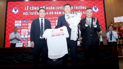 Shin Tae-yong Dapat Peringatan, Kim Sang-sik Nyatakan Siap Lanjutkan Ajaran Park Hang-seo Usai Ditunjuk sebagai Pelatih Baru Vietnam