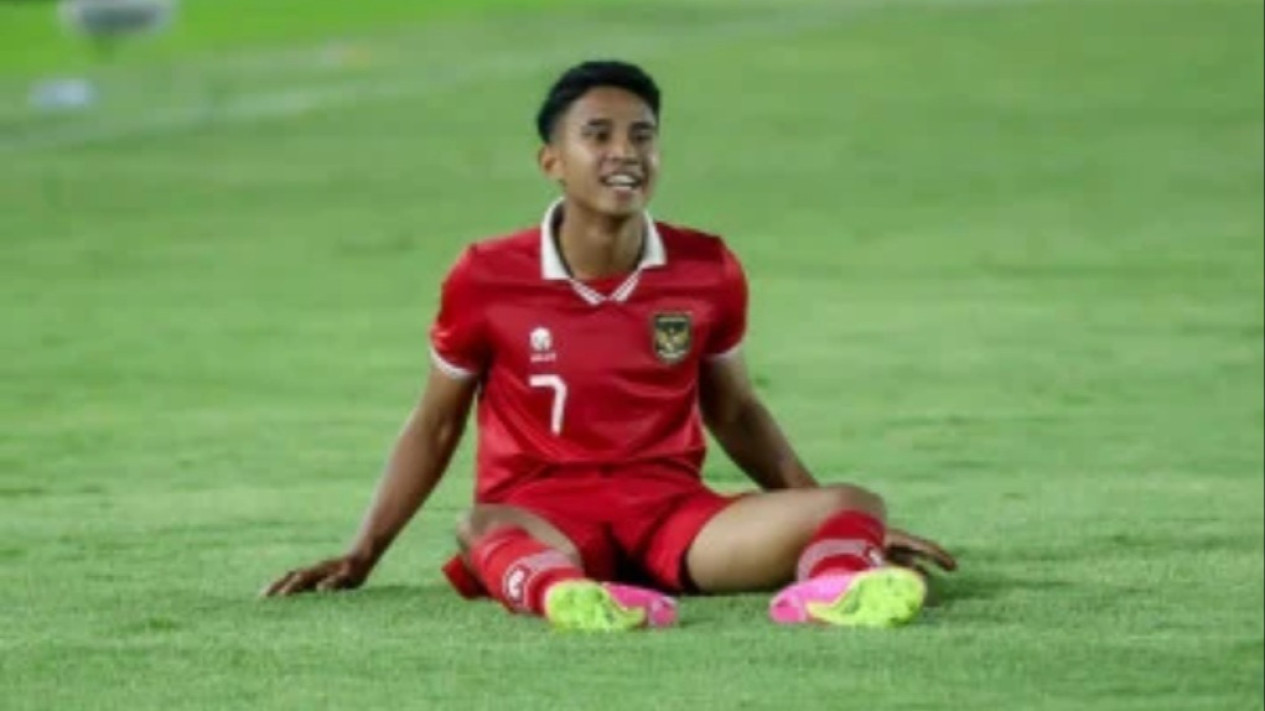 Dihujat Hingga ke Akun KMSK Deinze, Marselino Ferdian Dibuat Menangis oleh Netizen Indonesia
            - galeri foto