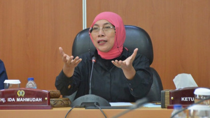 Dinas Bina Marga Ditegur DPRD Jakarta, Trotoar Sepanjang Kali Cakung Barat Minim Perawatan