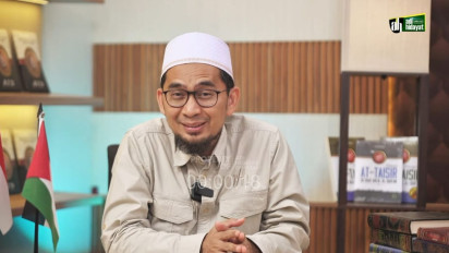 6 Dzikir Setelah Shalat Kata Ustaz Adi Hidayat, Pahalanya Langsung Turun Jika Diamalkan, Nomor 1 Baca Kalimat... 