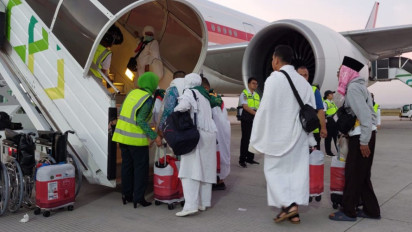Baca Doa Ibadah Haji saat Pesawat Mulai Berangkat ke Arab Saudi Lengkap Arab, Latin, dan Terjemahannya