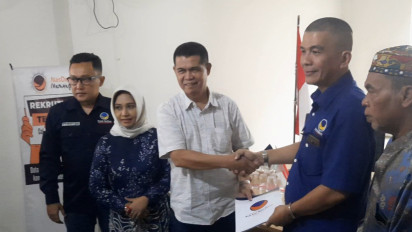 Ning Ita Kembali Maju Pilkada Kota Mojokerto, Wakil Masih Tunggu Petunjuk Suara Langit