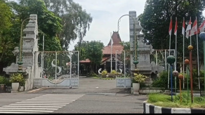 Bupati Sidoarjo Ditahan KPK, Suasana Rumah Dinas di Pendopo Delta Wibawa dan Kediaman Nampak Sepi
