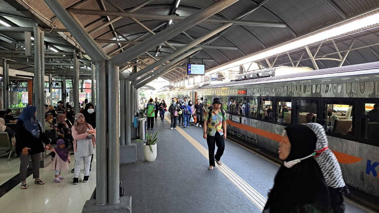 Libur Panjang Kenaikan Isa Almasih, Jumlah Penumpang KA di Daop 8 Surabaya Meningkat 28%
            - galeri foto