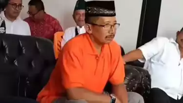 Sugeng SP calon bupati kudus mengaku titisan soekarno