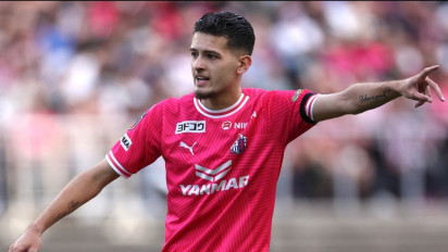 Debut Starter di J1 League Bersama Cerezo Osaka, Rating Justin Hubner Ternyata Sangat Rendah