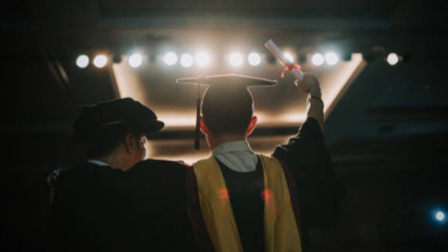 Polemik Mahalnya Biaya UKT Berujung Pembungkaman Demokrasi! Pengamat: Mengapa Harus Mahal?