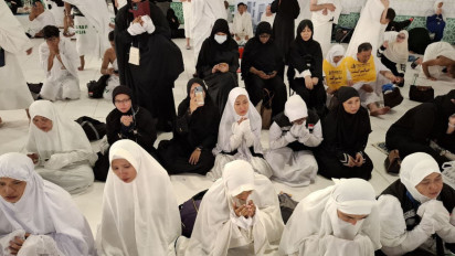 Siap Layani Jemaah Haji Indonesia, KKHI Madinah Punya 10 Unit Ambulan dan Dokter Spesialis untuk Mobilisasi dan Evakuasi Jemaah Haji yang Sakit