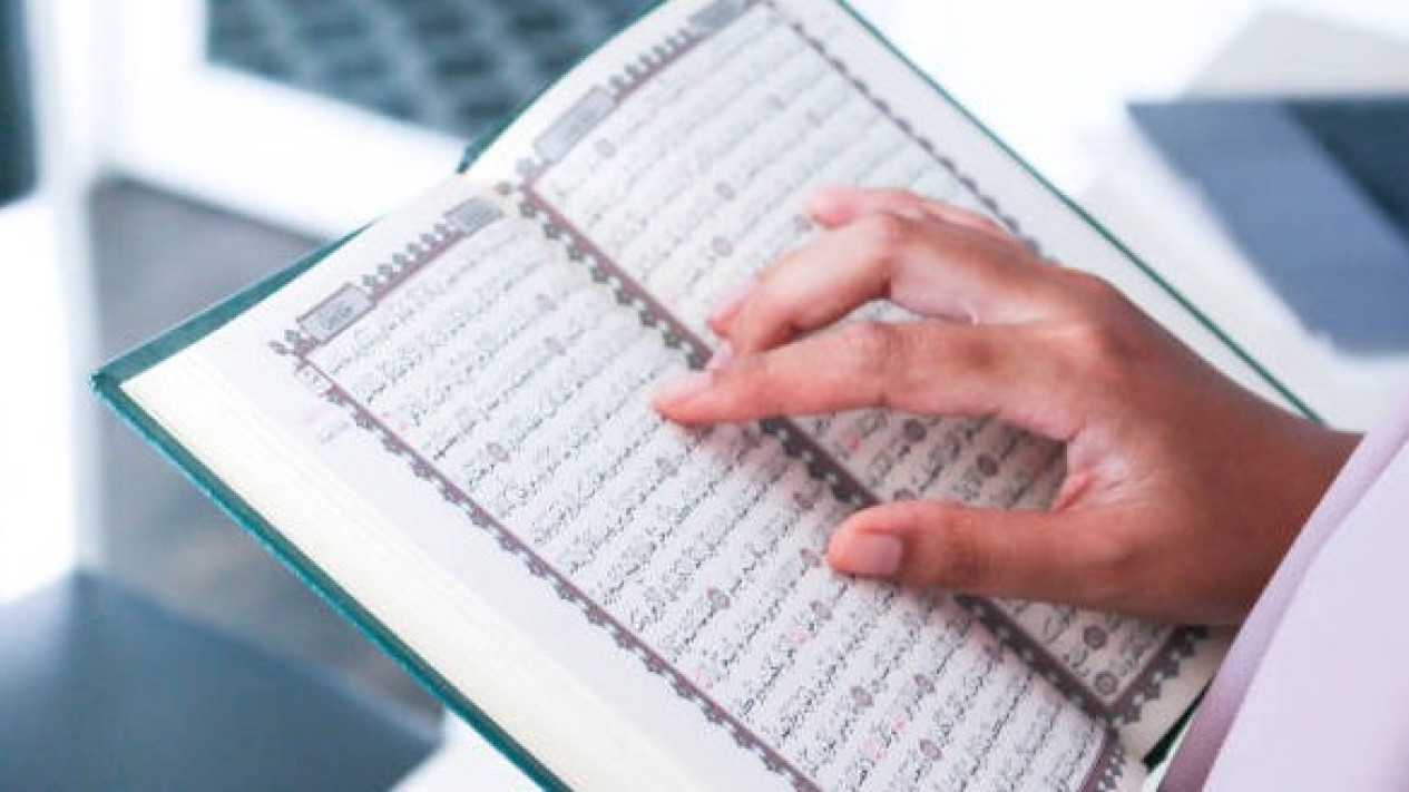 Bacaan Al-Qur'an Surat Al-Kahf Ayat 16-20 Lengkap Tulisan Arab, Latin, dan Artinya
            - galeri foto