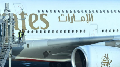 Maskapai Emirates Ingin Tambah Penerbangan ke Bali, Sandiaga Uno Usulkan Bandara YIA Jogja Tapi Tidak Diminati, Mengapa?