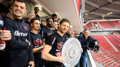 Bayer Leverkusen Akan Dapatkan Trofi Emas Jika Berhasil Selesaikan Kompetisi Invincible?
