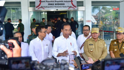 Paspampres Buka Suara Soal Warga Terobos Pengamanan hingga Presiden Jokowi Terdorong di Konawe