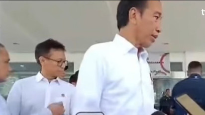 Presiden Jokowi Terkejut saat Kunjungan Kerja di Konawe, Seorang Warga Terpaksa Diadang Paspampres Gegara Lakukan Ini