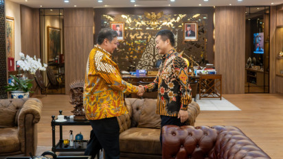 Gandeng UGM! Indonesia Bahas Riset Kerja Sama Pengolahan Nikel dengan RRT, Airlangga: China adalah Mitra Dagang Utama