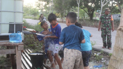 Kodim 0321/Rohil Gelar Program Air Bersih, Langsung Diserbu Masyarakat