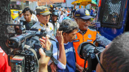 Jukir Ngamuk Lalu Adu Cekcok dengan Petugas Dishub DKI Jakarta: Saya di Bawah Naungan TNI Hingga Polisi Loh!