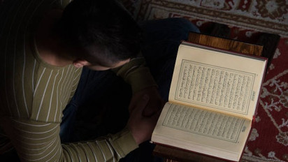 Bacaan Al-Qur'an Surat Al-Kahf Ayat 101-105 Lengkap Tulisan Arab, Latin, dan Artinya