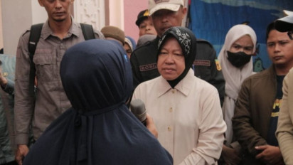 Mensos Tri Rismaharini Minta Pemda Sumbar Segera Relokasi Warga di Zona Likuefaksi