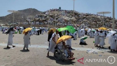 Anggota DPR Meminta Pemerintah Tindak Agen Travel yang Berangkatkan Haji Tanpa Visa