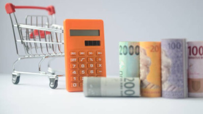 Imbas Pernyataan Pejabat Fed, Nilai Tukar Rupiah Menurun