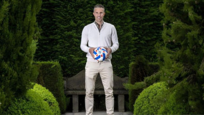 Bursa Transfer: Legenda Timnas 'Pusat' Pindah Klub, Robin van Persie Resmi Jadi Pelatih Feyenoord Rotterdam