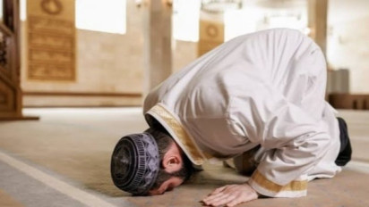Memangnya Benar Ada Salat Sunah 4 Rakaat Sebelum Asar yang Dianjurkan Nabi? Begini Penjelasan Buya Yahya