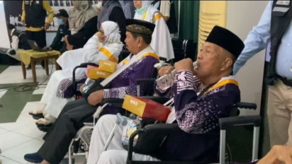 Jamaah Calon Haji Lansia Embarkasi Batam Duduk di Kelas Bisnis, PPIH: Biar Nyaman!