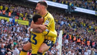 Untuk Fans Indonesia, Ini Pesan Anindya Bakrie Usai Oxford United Promosi ke Championship