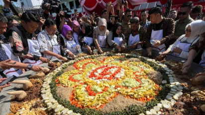 Unik! Festival Rujak Uleg 2024 di Surabaya, Eri Cahyadi Ceritakan Maknanya