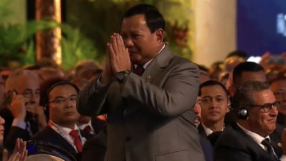 Jokowi Perkenalkan Prabowo sebagai Presiden RI Terpilih kepada Tamu dan Delegasi di World Water Forum